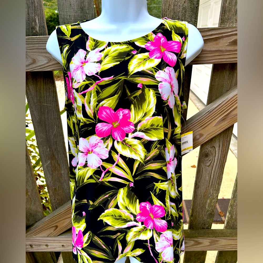 Sleeveless Floral Top